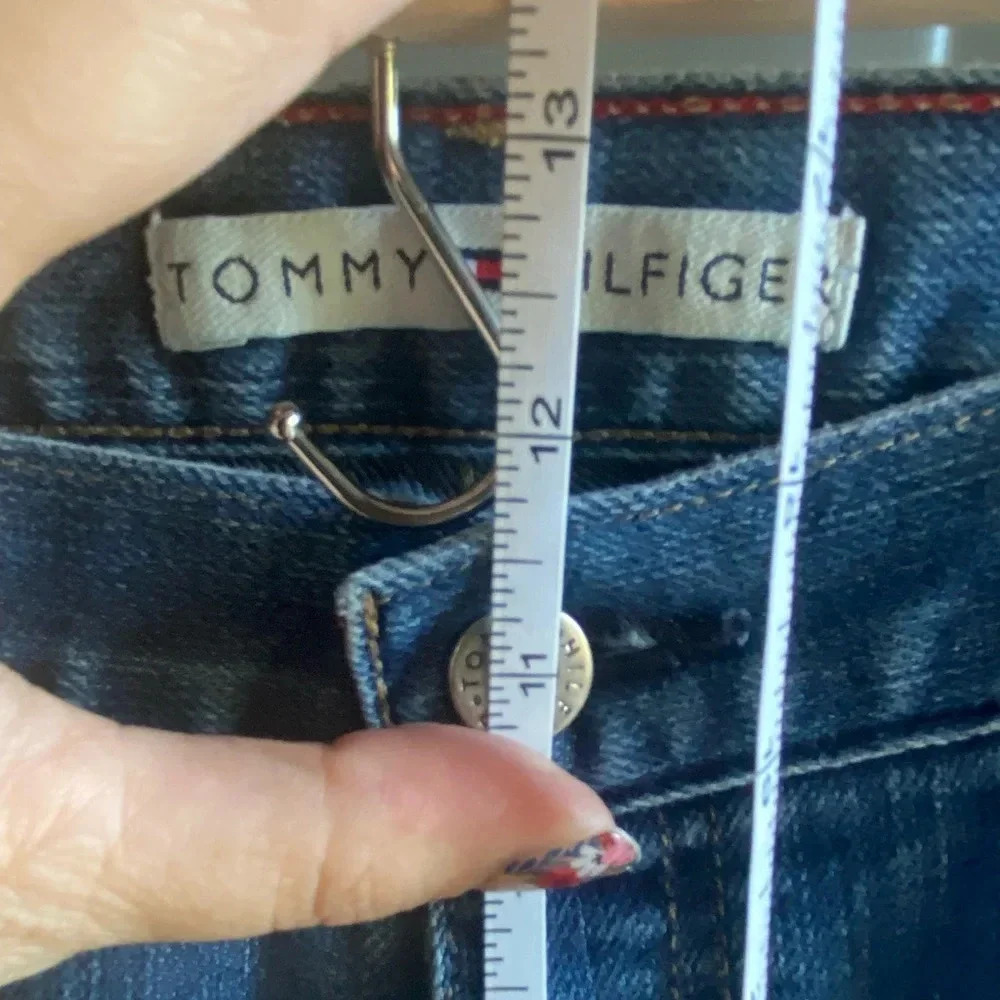 Vintage Tommy Hilfiger Denim Jeans 34” Waist 32” Inseam Straight Leg Denim - Picture 8 of 8